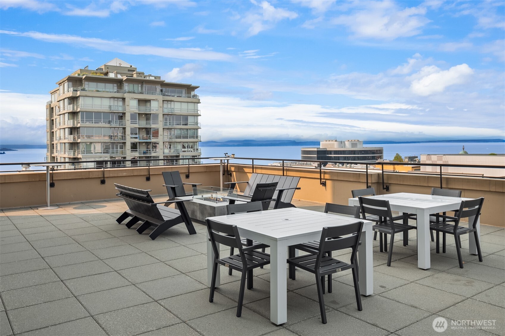2911 2nd Avenue Seattle WA 98121