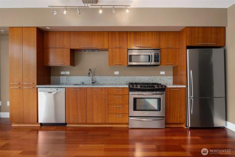 2911 2nd Avenue Seattle WA 98121