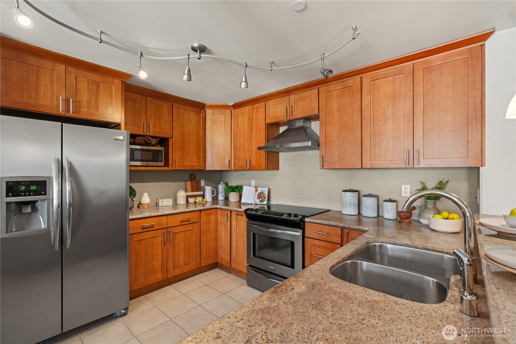 3212 81st Place SE Mercer Island WA 98040