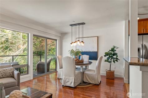 3212 81st Place SE Mercer Island WA 98040