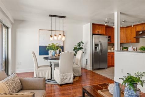 3212 81st Place SE Mercer Island WA 98040