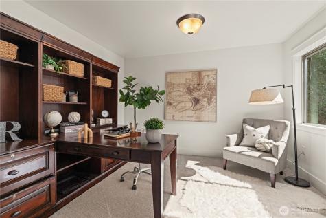 3212 81st Place SE Mercer Island WA 98040
