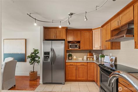 3212 81st Place SE Mercer Island WA 98040
