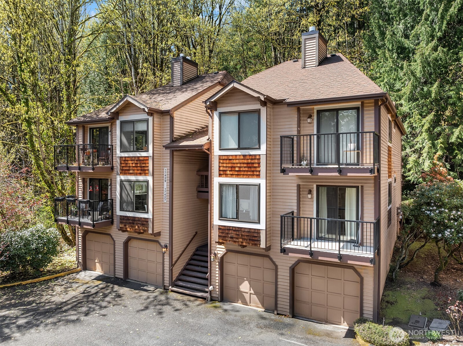 17427 NE 88th Place Redmond WA 98052