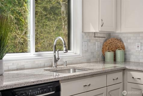 17427 NE 88th Place Redmond WA 98052