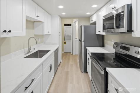 10506 NE 32nd Place Bellevue WA 98004