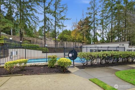 10506 NE 32nd Place Bellevue WA 98004