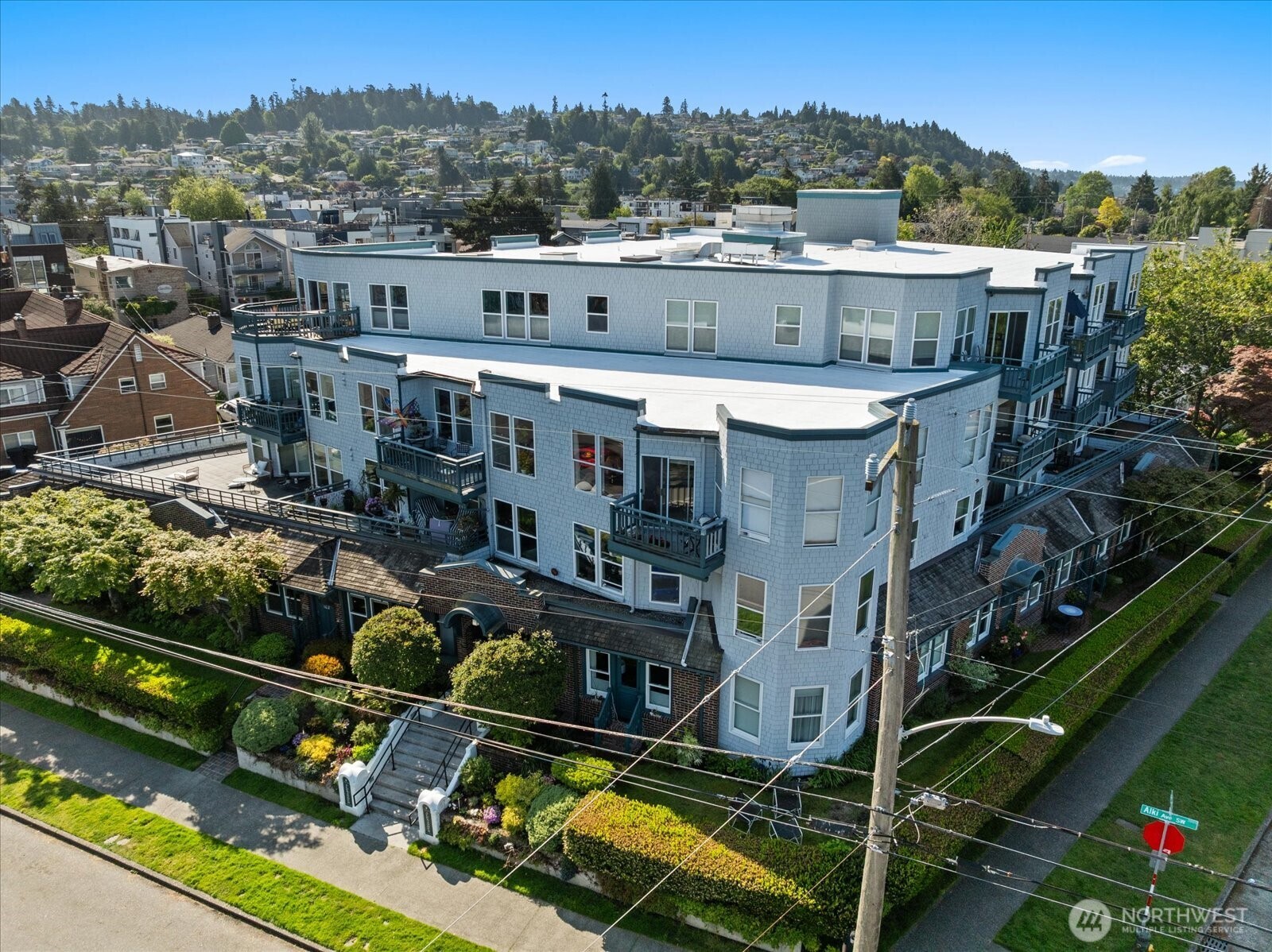 2920 Alki Avenue SW Seattle WA 98116