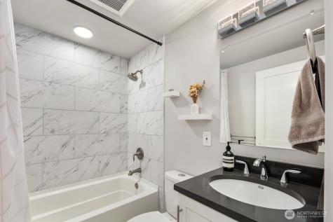 1729 18th Avenue Seattle WA 98122