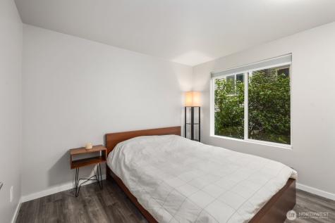 1729 18th Avenue Seattle WA 98122