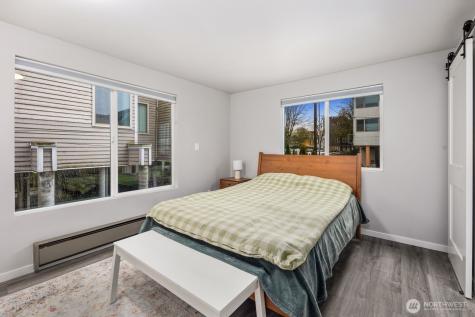 1729 18th Avenue Seattle WA 98122