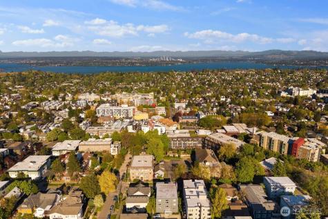 1729 18th Avenue Seattle WA 98122