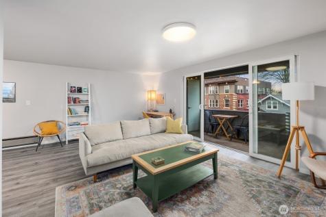1729 18th Avenue Seattle WA 98122