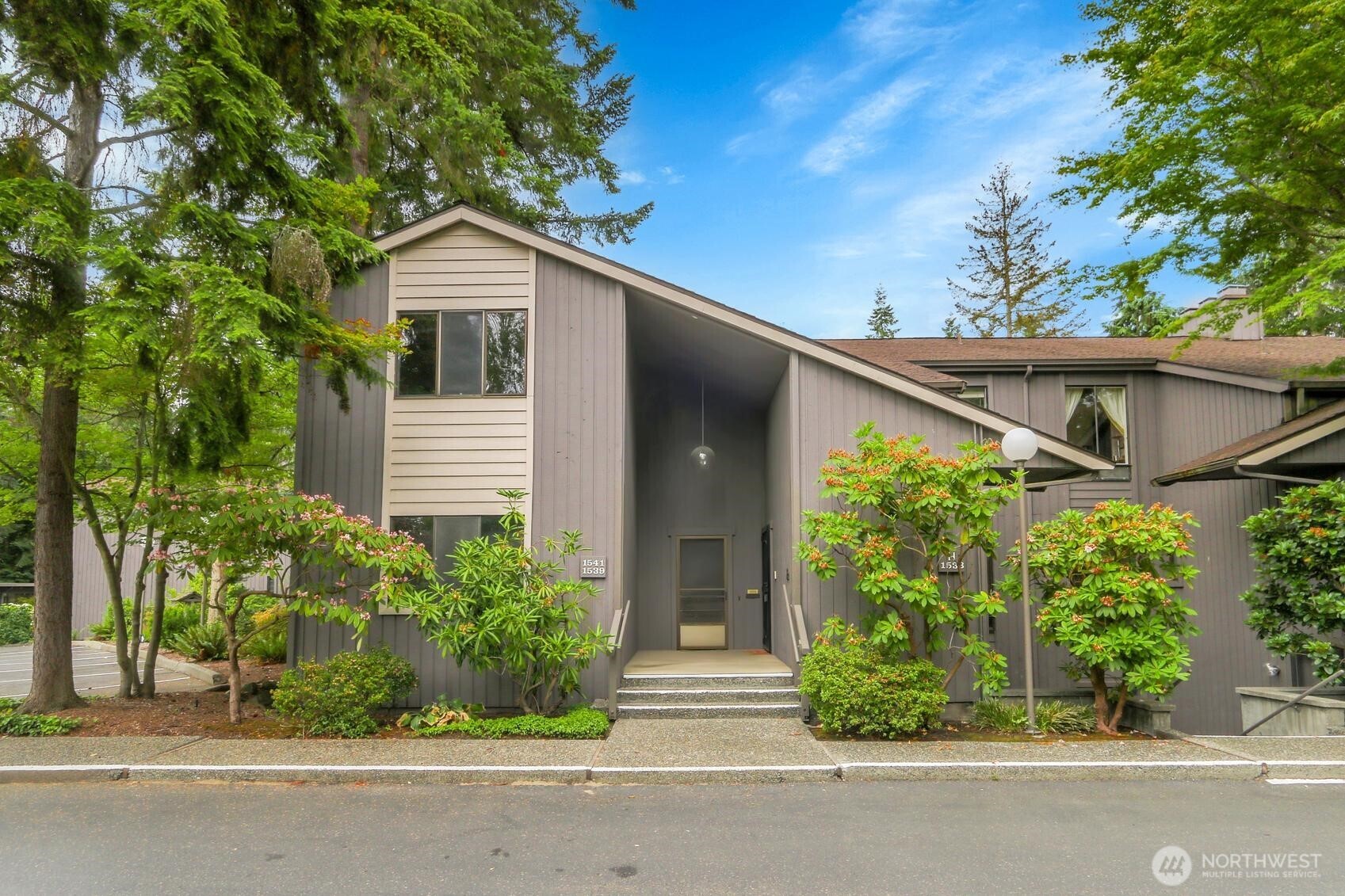1541 NE 143rd Street Seattle WA 98125