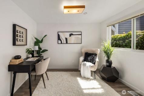 15662 NE 70th Court Redmond WA 98052