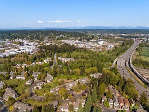 15662 NE 70th Court Redmond WA 98052
