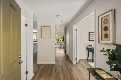 15662 NE 70th Court Redmond WA 98052