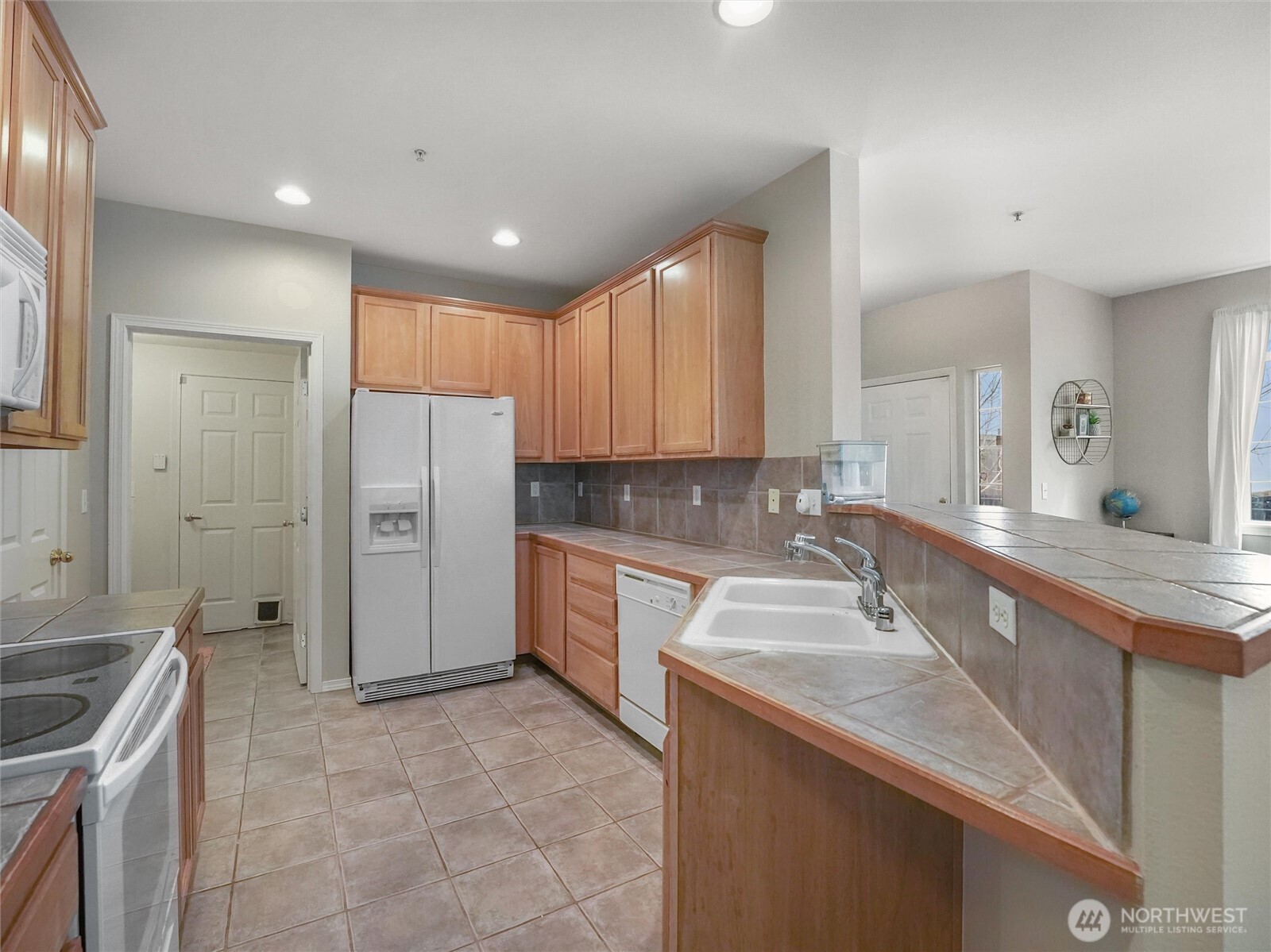 6834 20th Street E Fife WA 98424