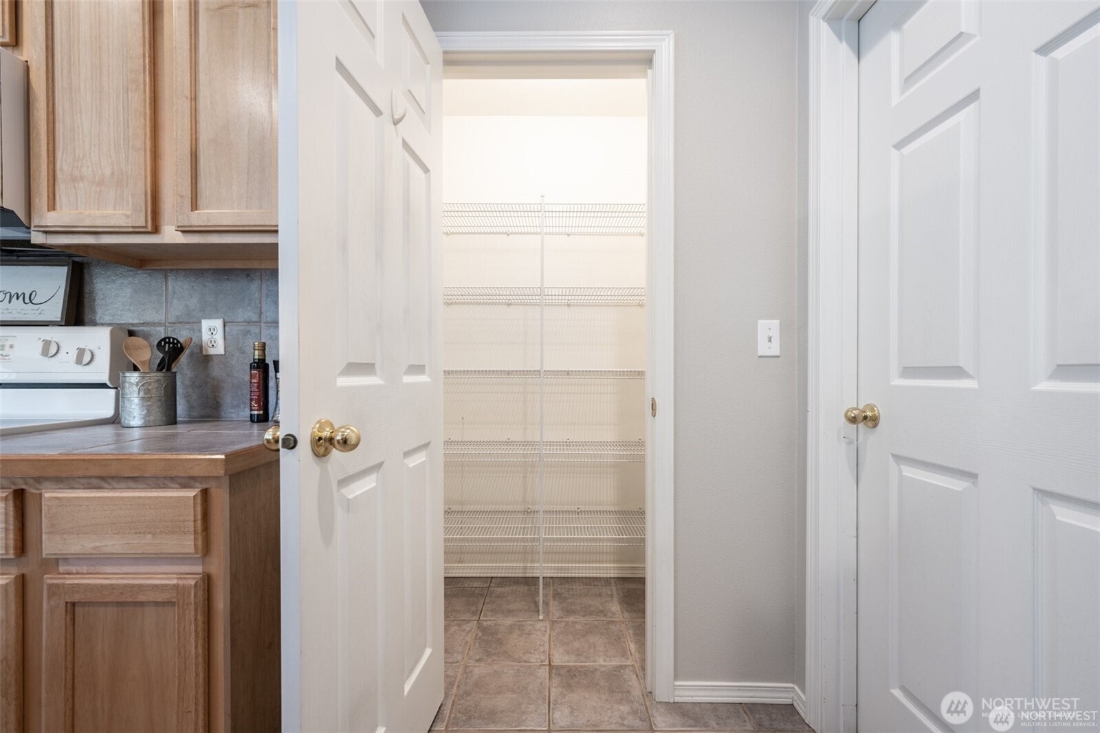 6834 20th Street E Fife WA 98424