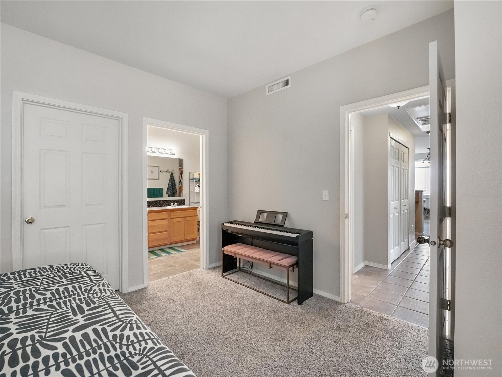 6834 20th Street E Fife WA 98424