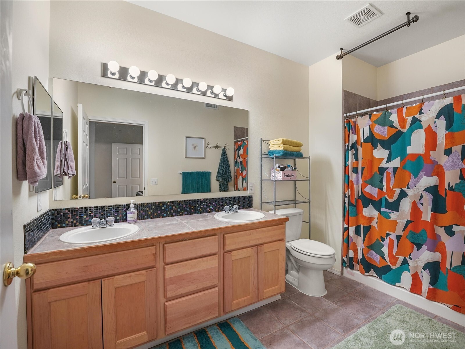 6834 20th Street E Fife WA 98424