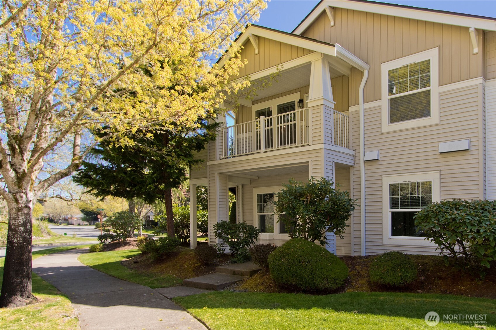 1920 Spencer Court Dupont WA 98327
