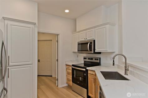 1920 Spencer Court Dupont WA 98327