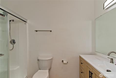 1920 Spencer Court Dupont WA 98327