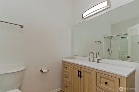 1920 Spencer Court Dupont WA 98327