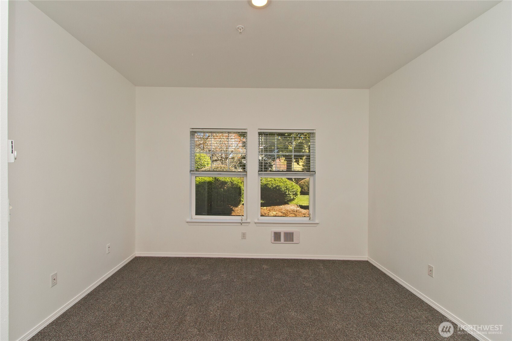 1920 Spencer Court Dupont WA 98327