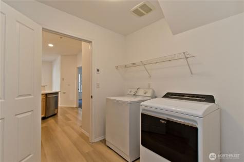 1920 Spencer Court Dupont WA 98327