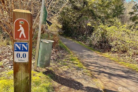 1920 Spencer Court Dupont WA 98327