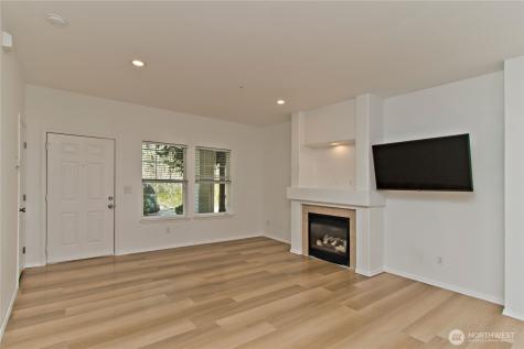 1920 Spencer Court Dupont WA 98327