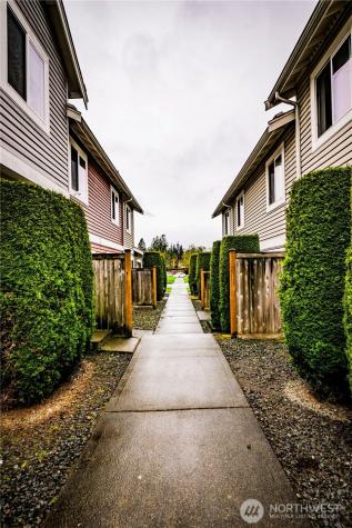 10312 140th Street Ct E Puyallup WA 98374