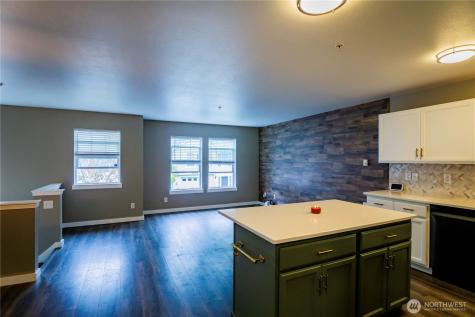 10312 140th Street Ct E Puyallup WA 98374