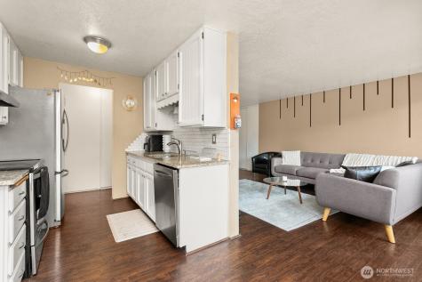2031 NW 59th Street Seattle WA 98107