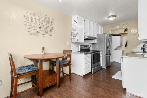 2031 NW 59th Street Seattle WA 98107