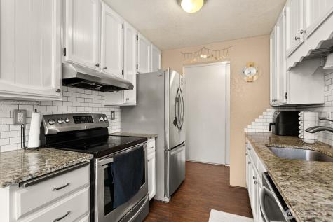 2031 NW 59th Street Seattle WA 98107