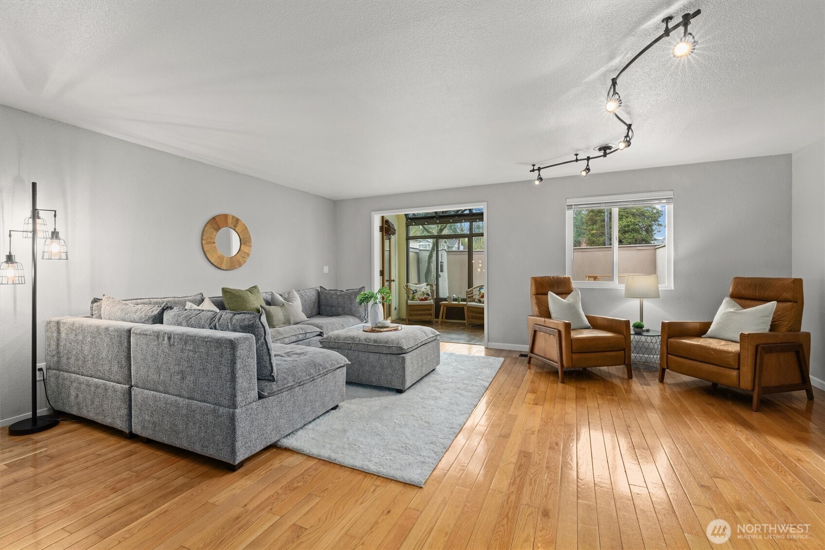 8225 212th Street SW Edmonds WA 98026