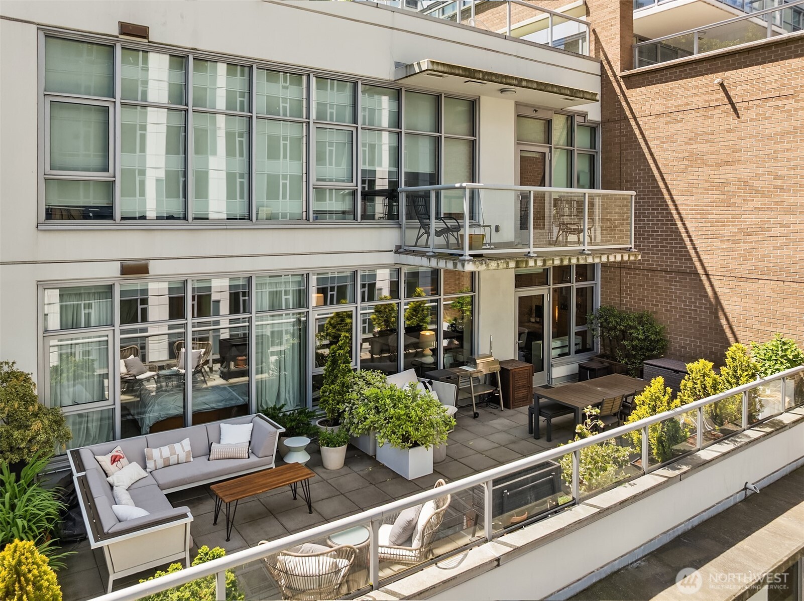 583 Battery Street Seattle WA 98121