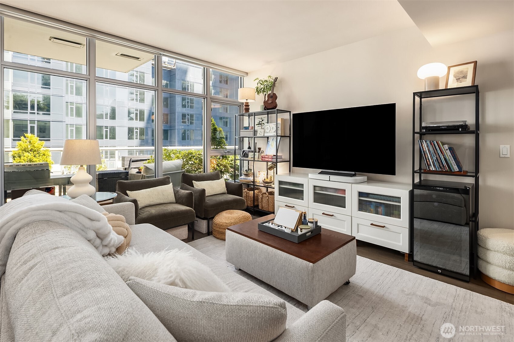 583 Battery Street Seattle WA 98121