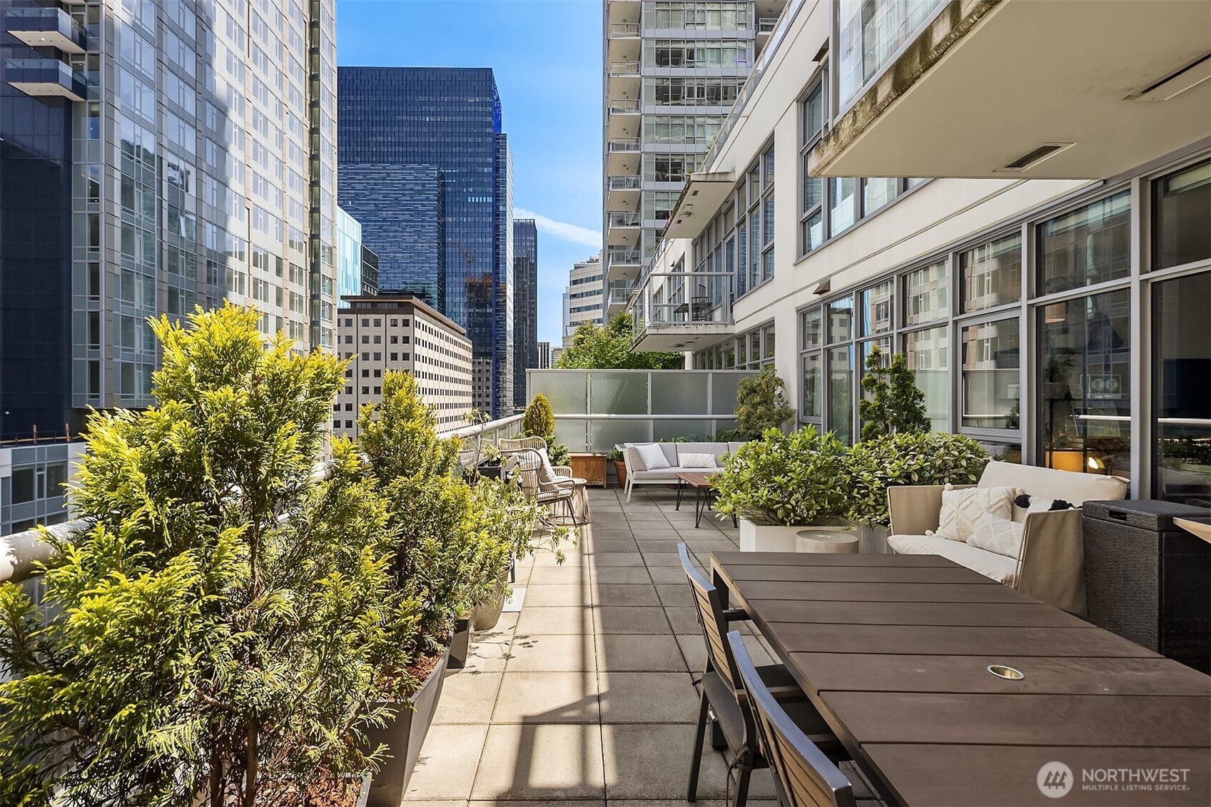583 Battery Street Seattle WA 98121