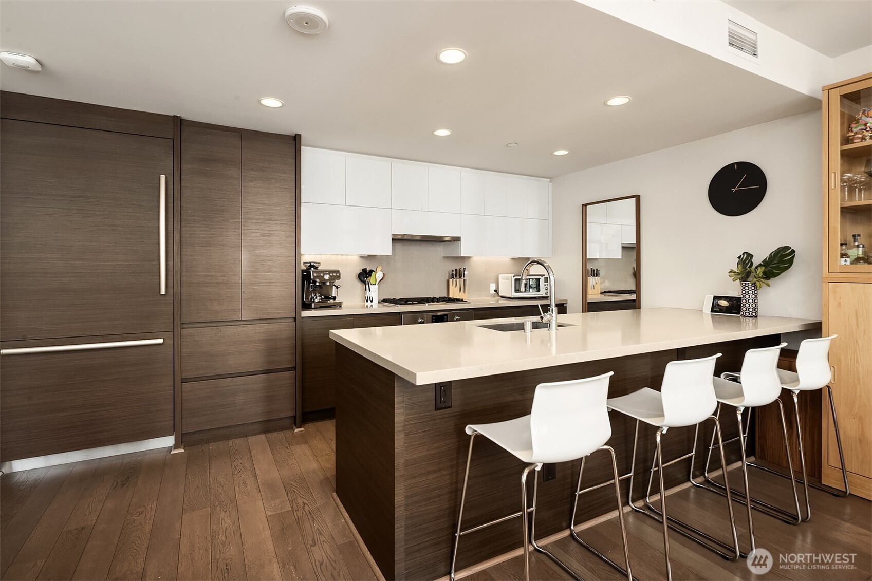 583 Battery Street Seattle WA 98121