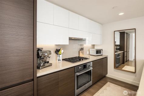 583 Battery Street Seattle WA 98121