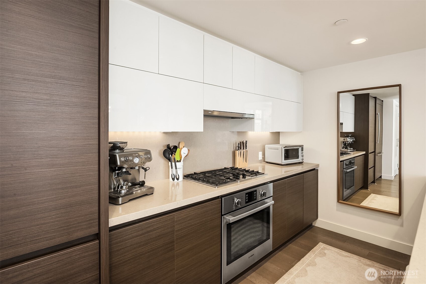583 Battery Street Seattle WA 98121