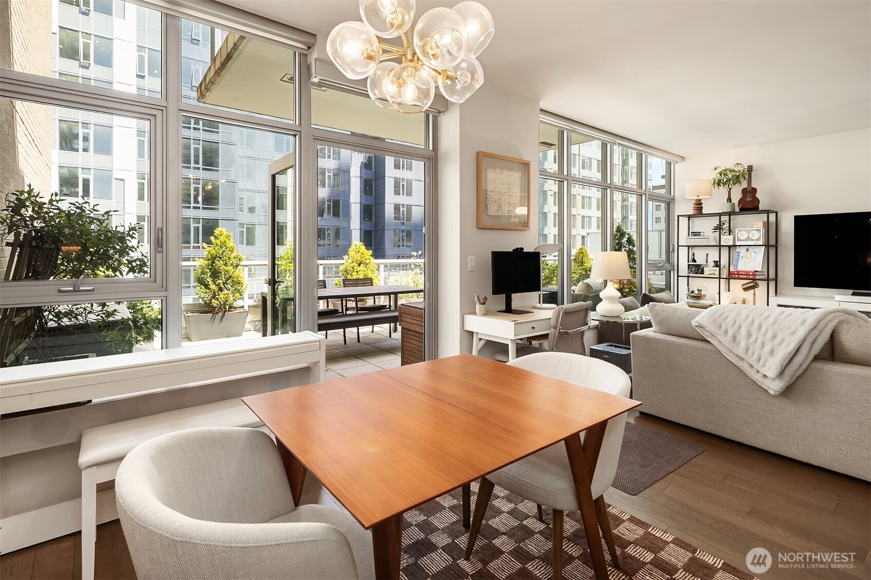 583 Battery Street Seattle WA 98121