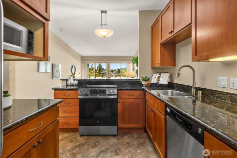 130 105th Avenue SE Bellevue WA 98004