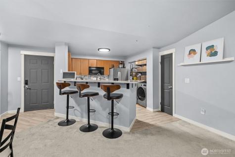 7711 NE 175th Street Kenmore WA 98028