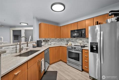 7711 NE 175th Street Kenmore WA 98028