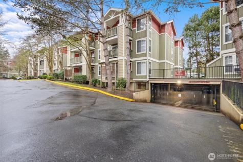 7711 NE 175th Street Kenmore WA 98028